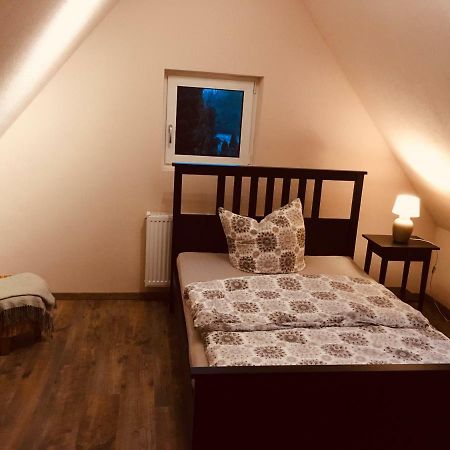 בוטיאדינגן Gasthaus Kaiserhof, Zimmer & Appartament מראה חיצוני תמונה