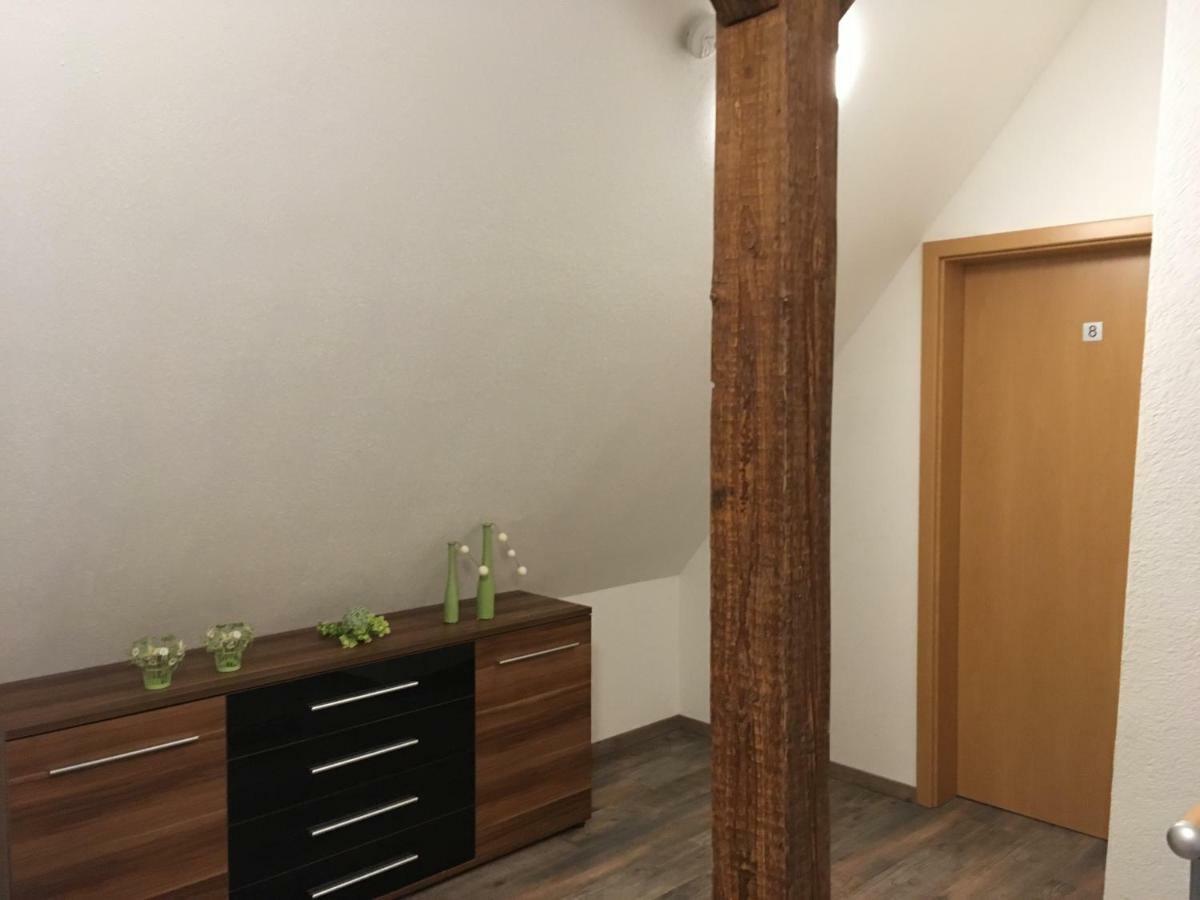 בוטיאדינגן Gasthaus Kaiserhof, Zimmer & Appartament מראה חיצוני תמונה